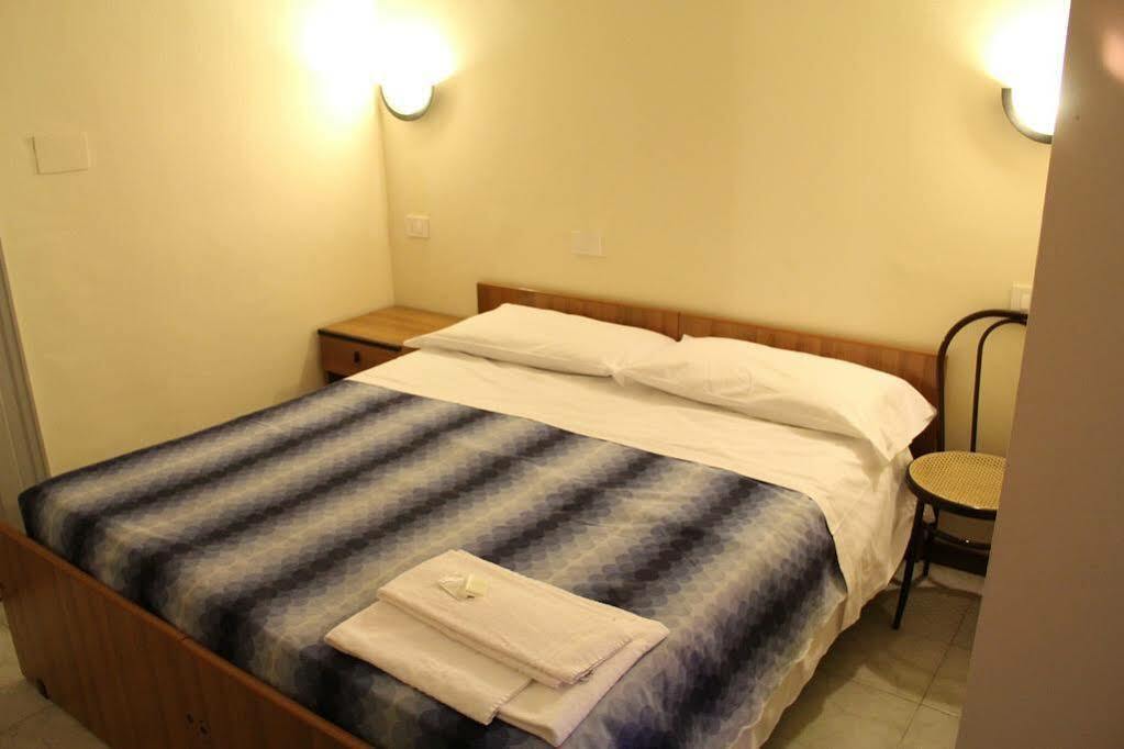 מילאנו Albergo Leonardo Da Vinci מראה חיצוני תמונה